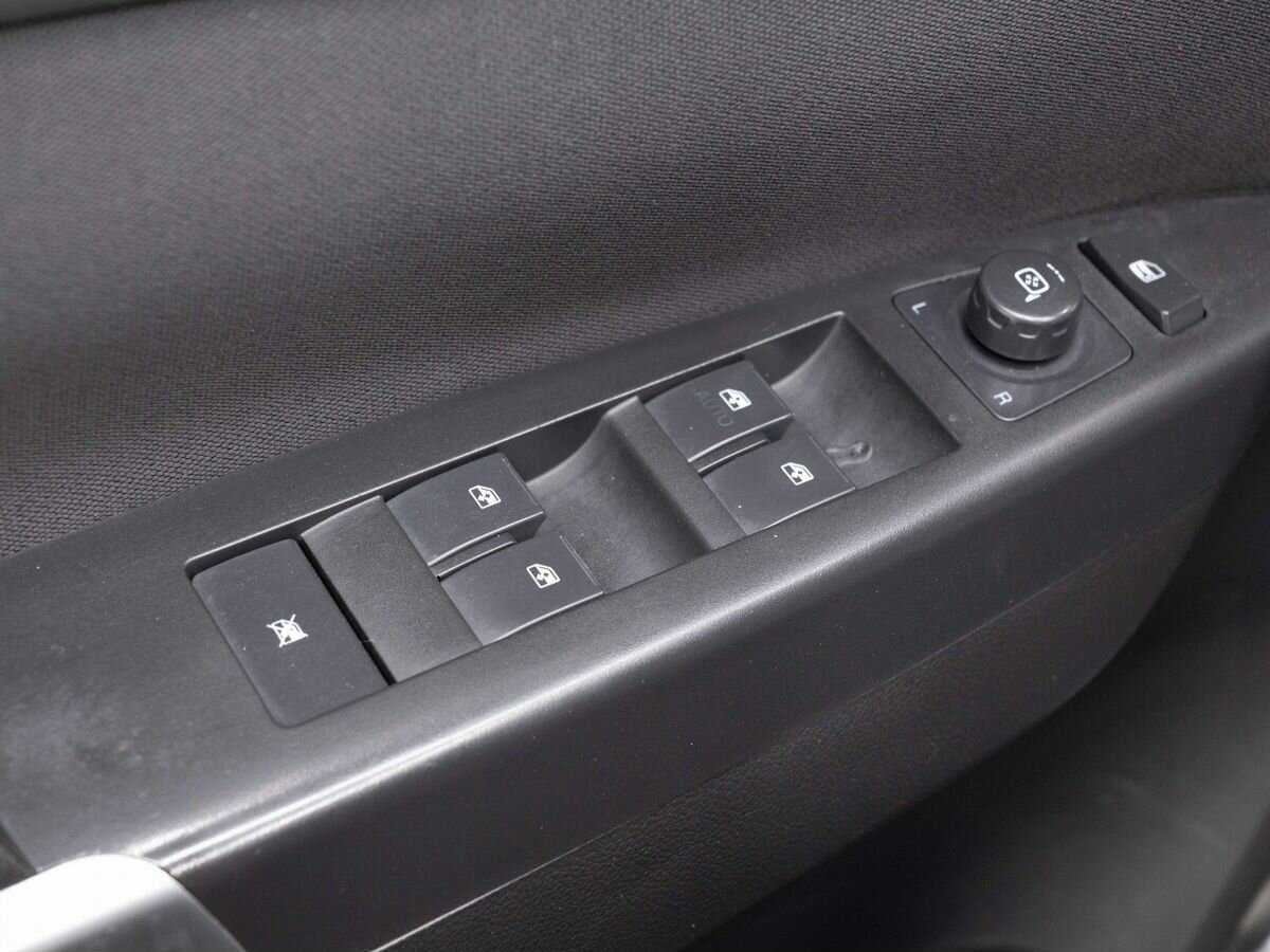 Opel Antara с пробегом — 2007 год. Фото: #17