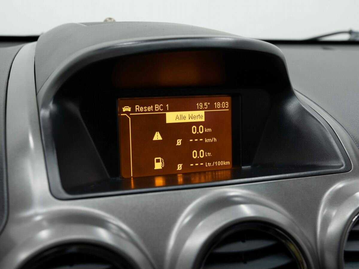 Opel Antara с пробегом — 2007 год. Фото: #19