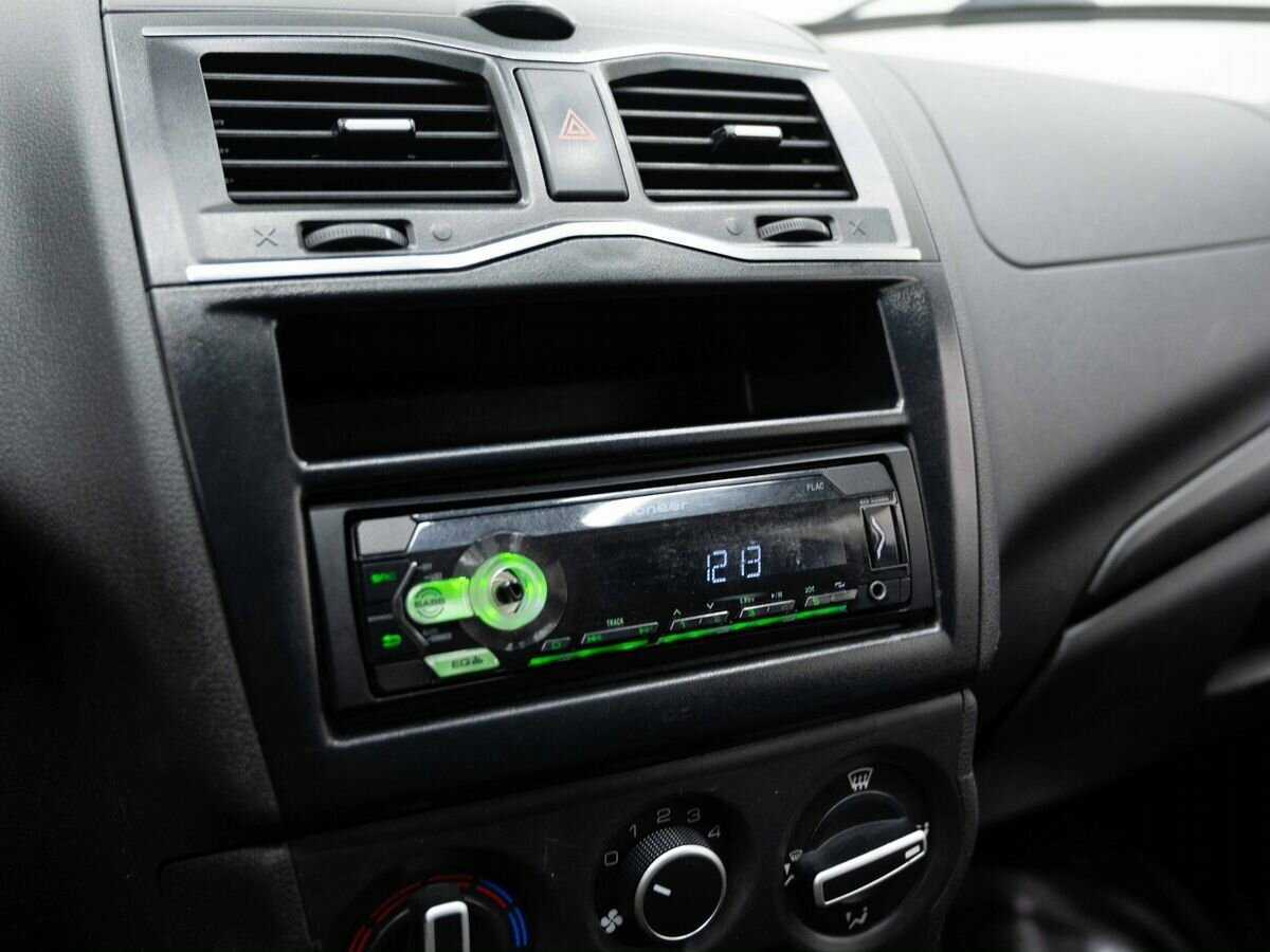 Lada (ВАЗ) Granta с пробегом — 2020 год. Фото: #16