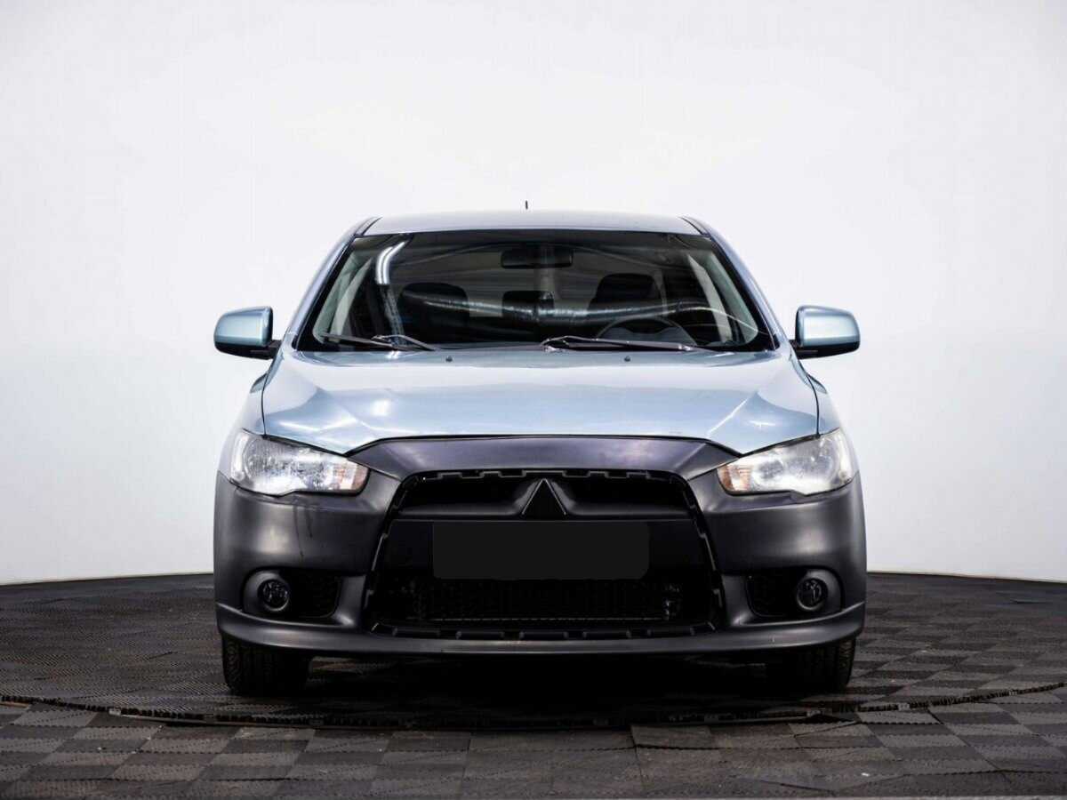Mitsubishi Lancer с пробегом — 2011 год. Фото: #1