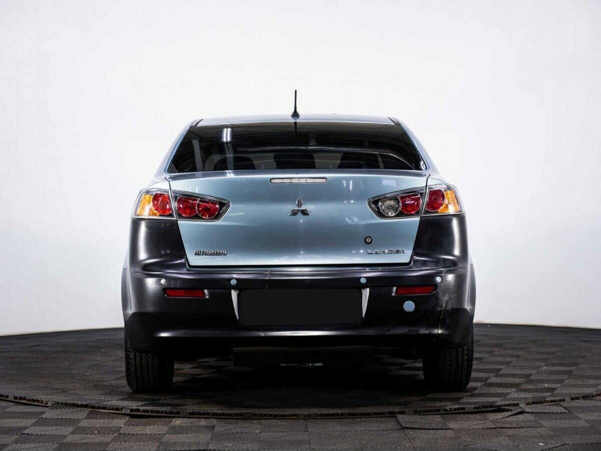 Mitsubishi Lancer с пробегом — 2011 год. Фото: #4