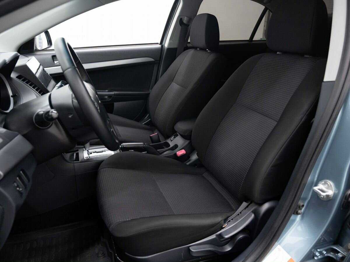 Mitsubishi Lancer с пробегом — 2011 год. Фото: #7