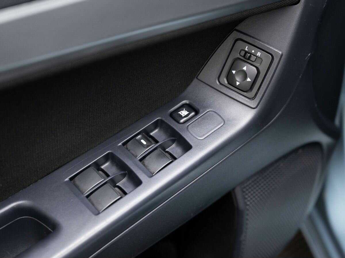 Mitsubishi Lancer с пробегом — 2011 год. Фото: #15