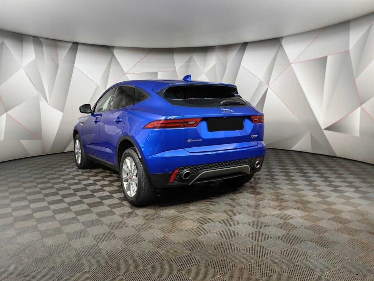 Jaguar E-Pace с пробегом — 2019 год. Фото: #3