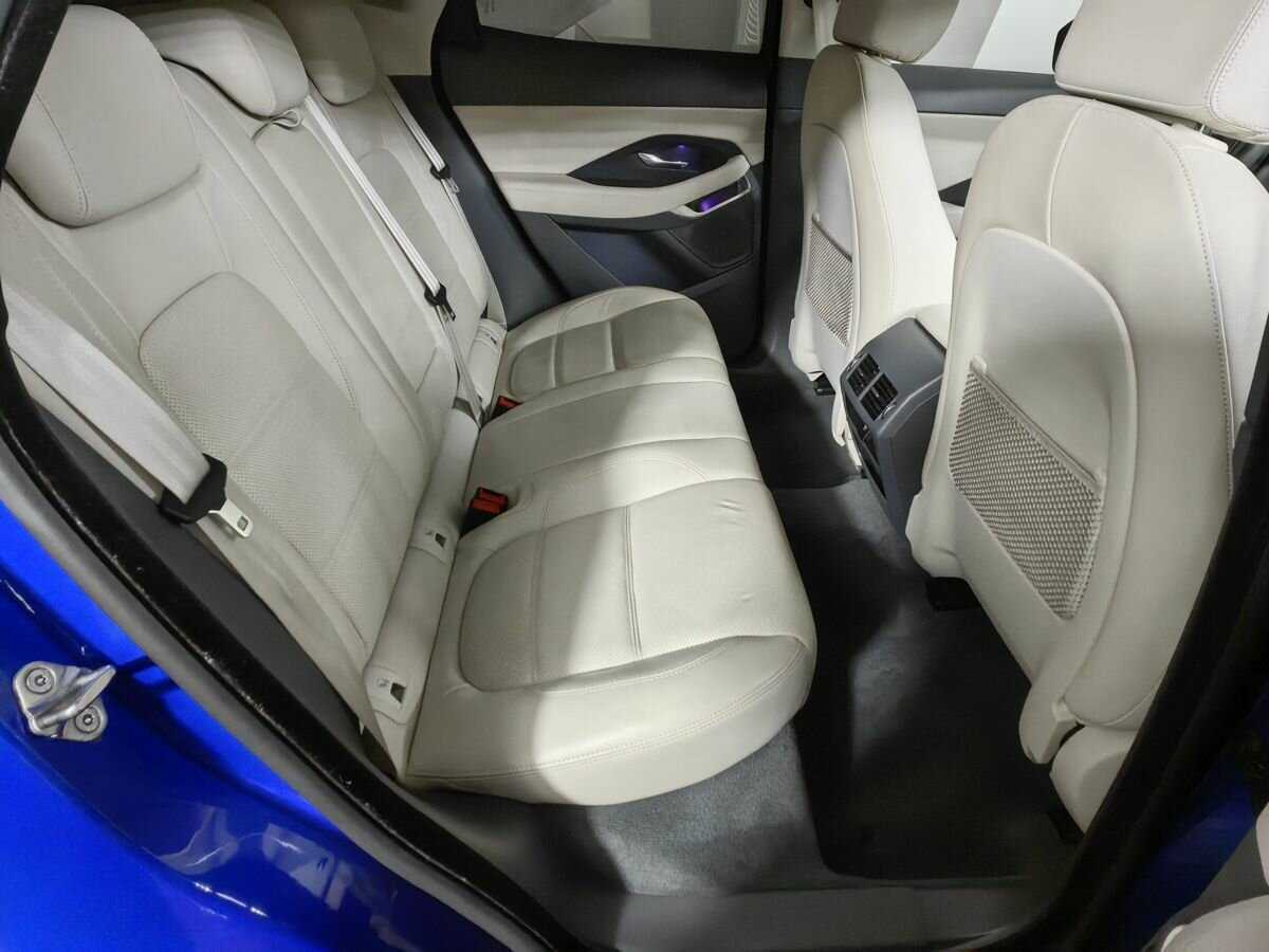 Jaguar E-Pace с пробегом — 2019 год. Фото: #11