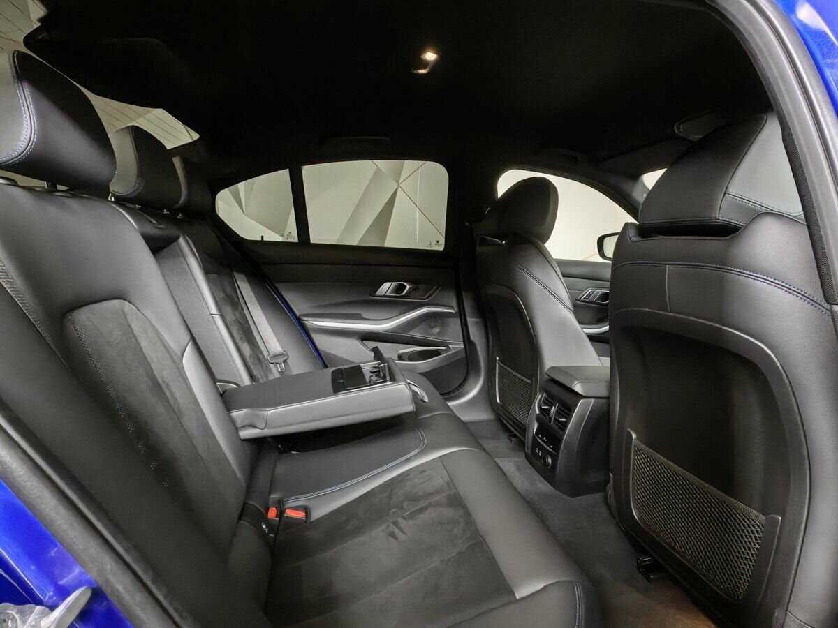 BMW 3 серии с пробегом — 2020 год. Фото: #10