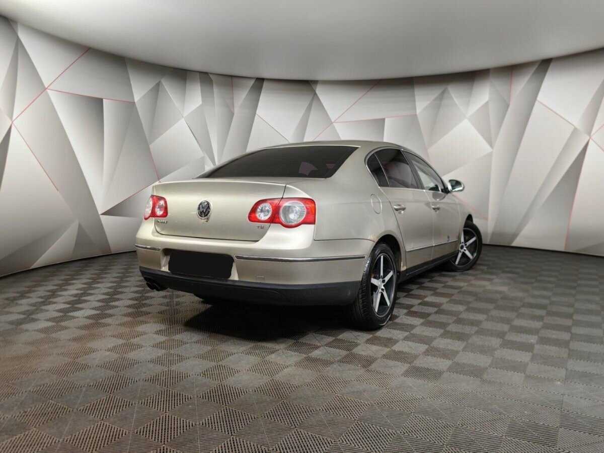 Volkswagen Passat с пробегом — 2008 год. Фото: #1