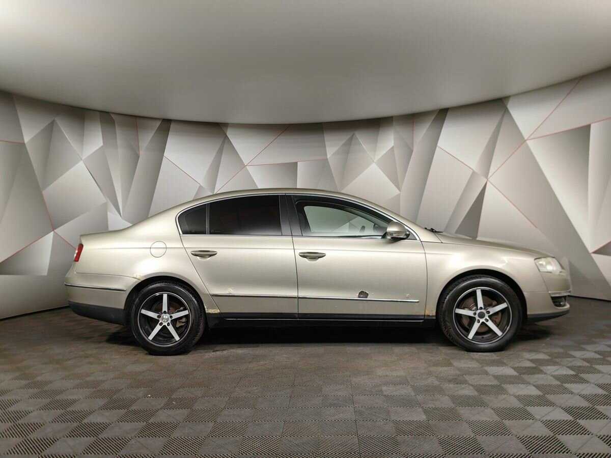 Volkswagen Passat с пробегом — 2008 год. Фото: #5