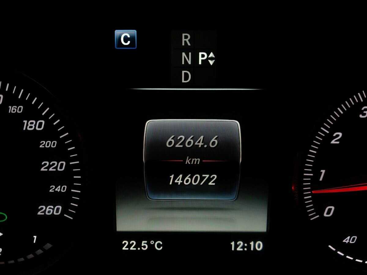 Mercedes-Benz GLC с пробегом — 2017 год. Фото: #15