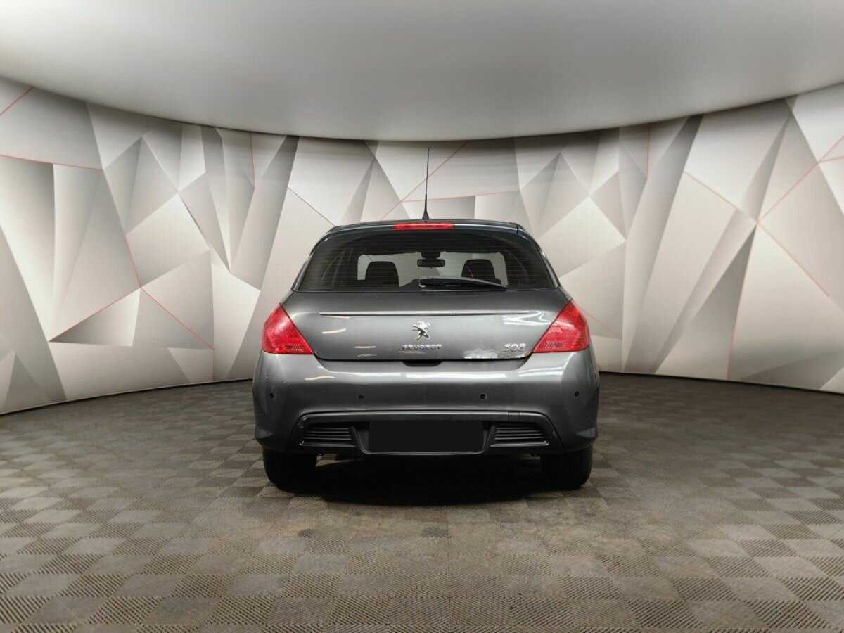 Peugeot 308 с пробегом — 2011 год. Фото: #7