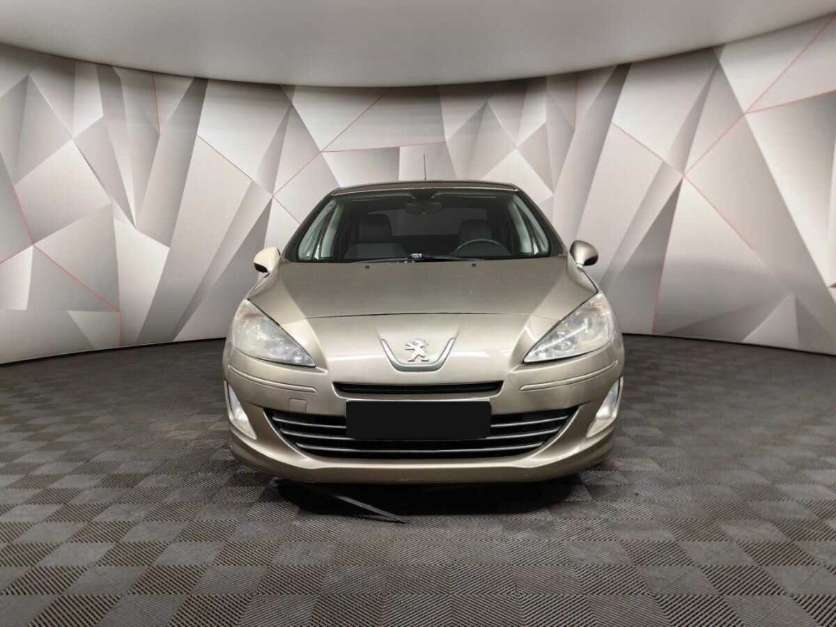 Peugeot 408 с пробегом — 2014 год. Фото: #6