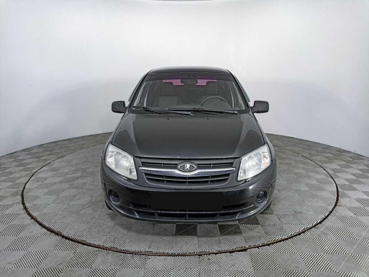 Lada (ВАЗ) Granta с пробегом — 2012 год. Фото: #1