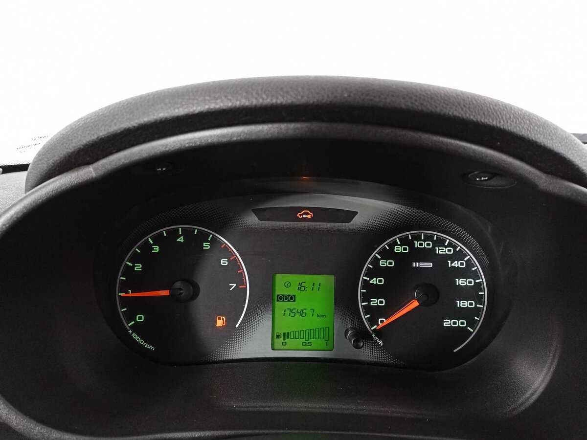 Lada (ВАЗ) Granta с пробегом — 2012 год. Фото: #10