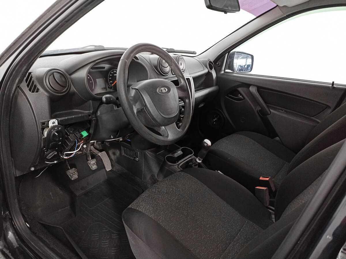 Lada (ВАЗ) Granta с пробегом — 2012 год. Фото: #13