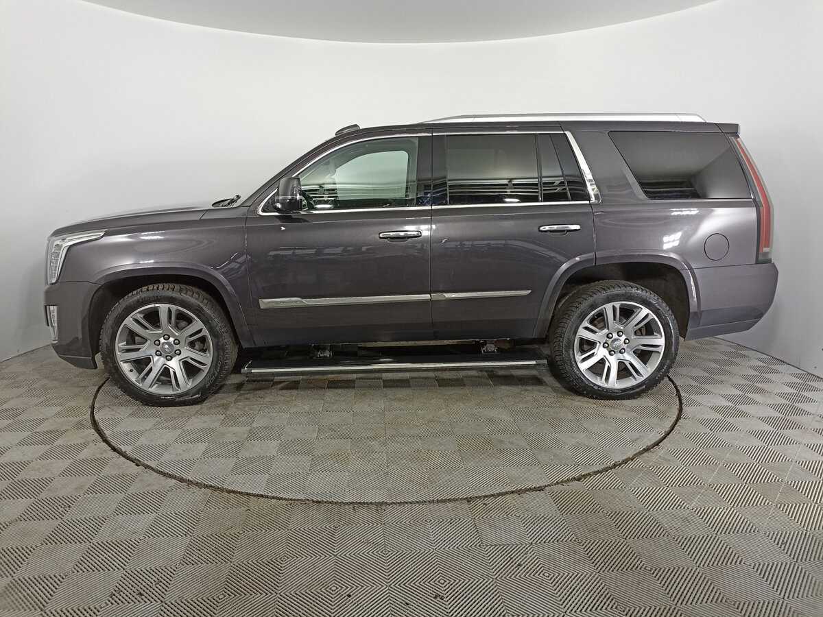 Cadillac Escalade с пробегом — 2016 год. Фото: #7