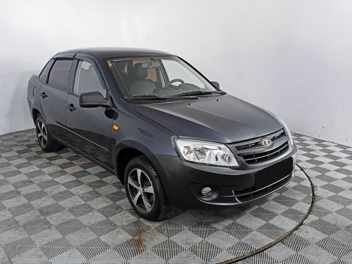 Lada (ВАЗ) Granta с пробегом — 2012 год. Фото: #2