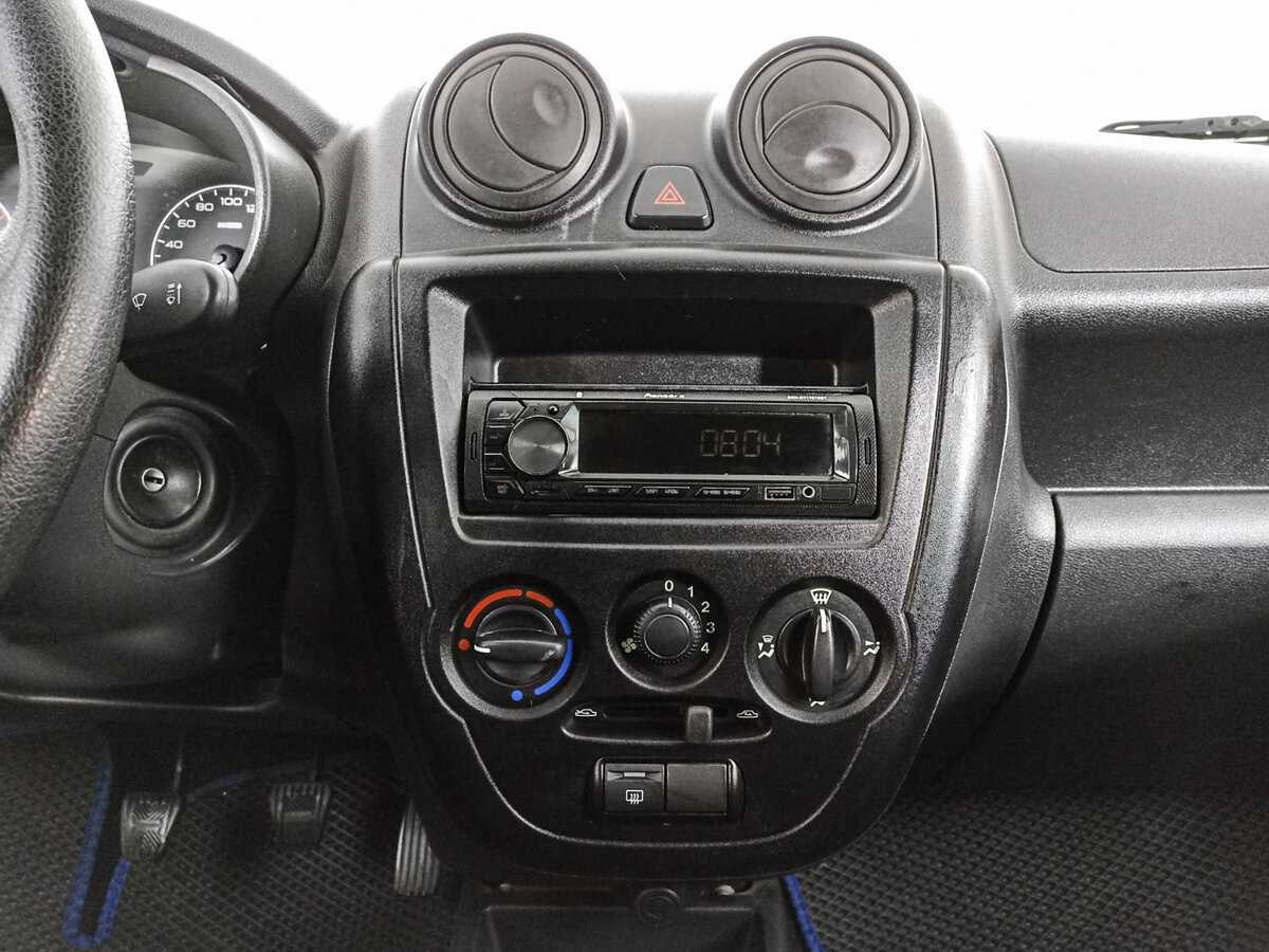 Lada (ВАЗ) Granta с пробегом — 2012 год. Фото: #12