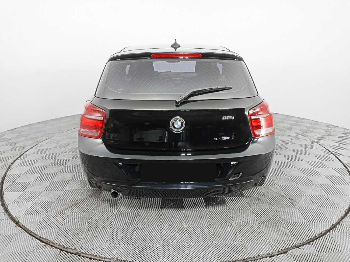 BMW 1 серии с пробегом — 2013 год. Фото: #5