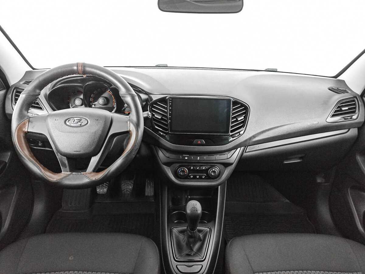 Lada (ВАЗ) Vesta с пробегом — 2020 год. Фото: #11