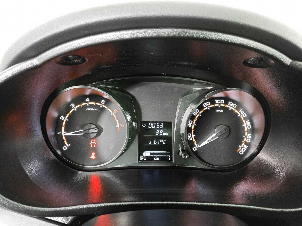 Lada (ВАЗ) Granta с пробегом — 2024 год. Фото: #12