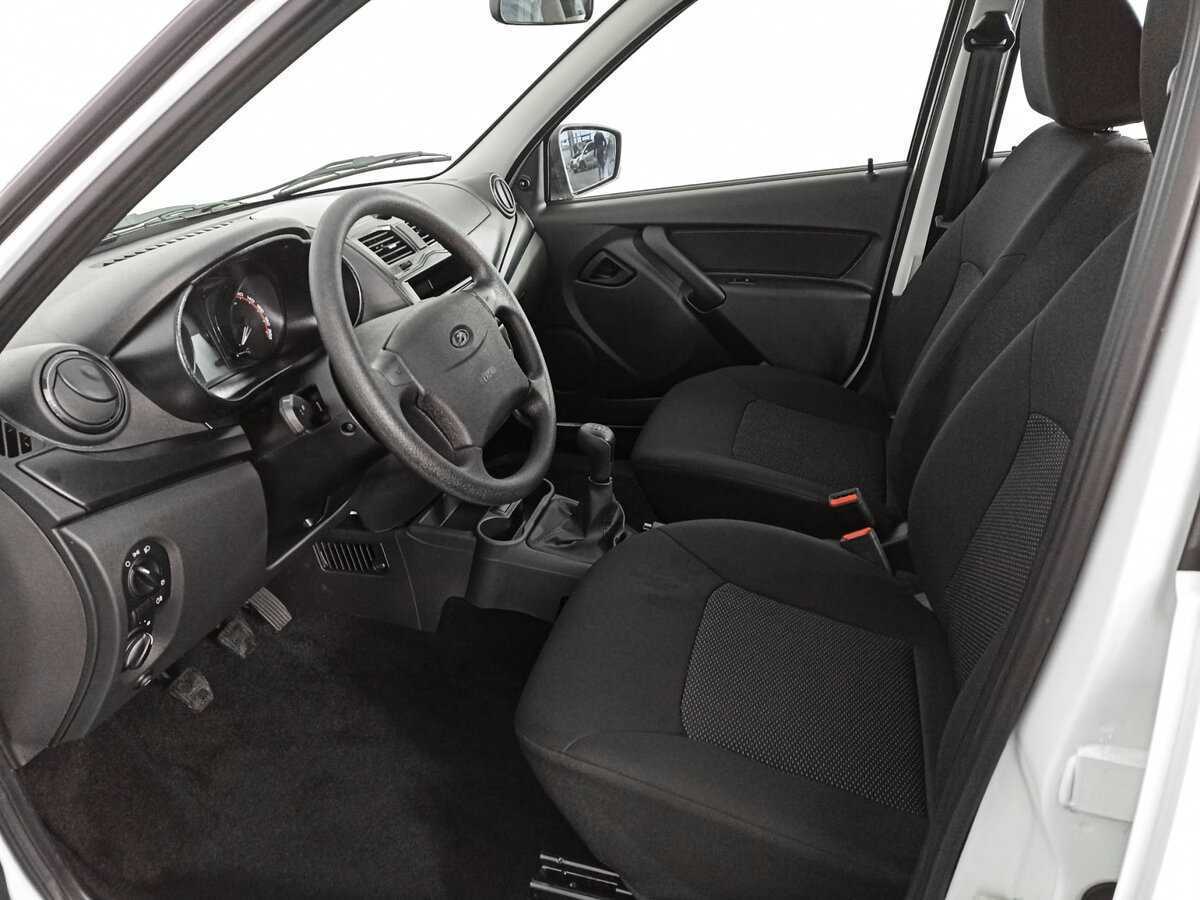 Lada (ВАЗ) Granta с пробегом — 2024 год. Фото: #15