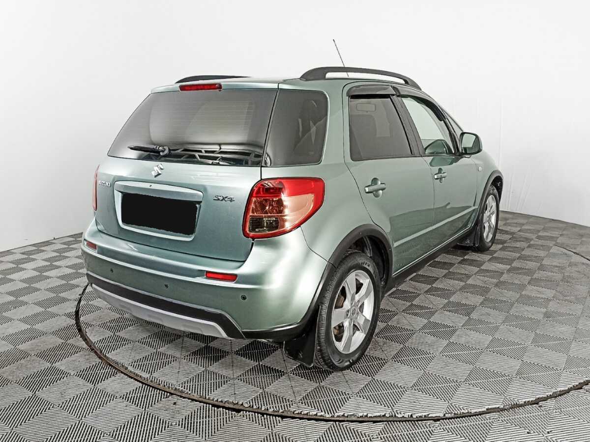 Suzuki SX4 с пробегом — 2013 год. Фото: #3