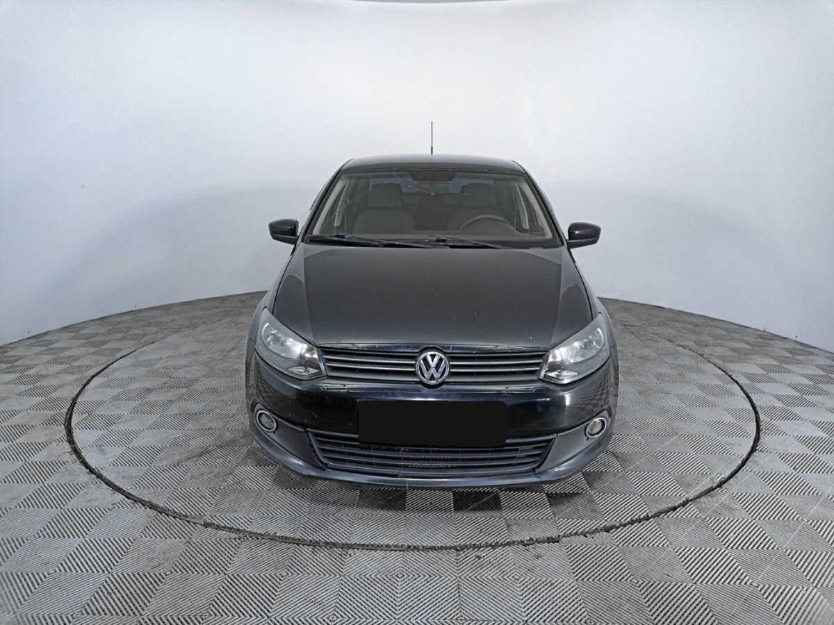 Volkswagen Polo с пробегом — 2011 год. Фото: #1