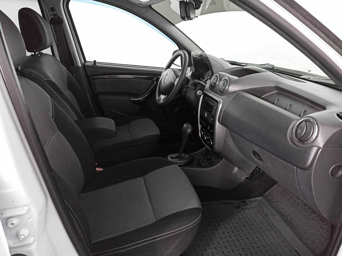 Renault Duster с пробегом — 2012 год. Фото: #8
