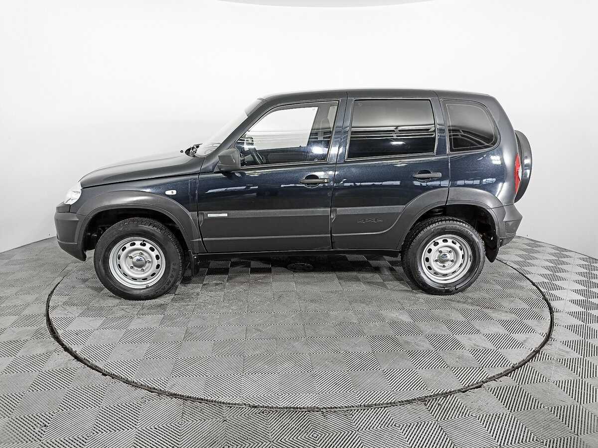 Chevrolet Niva с пробегом — 2013 год. Фото: #7