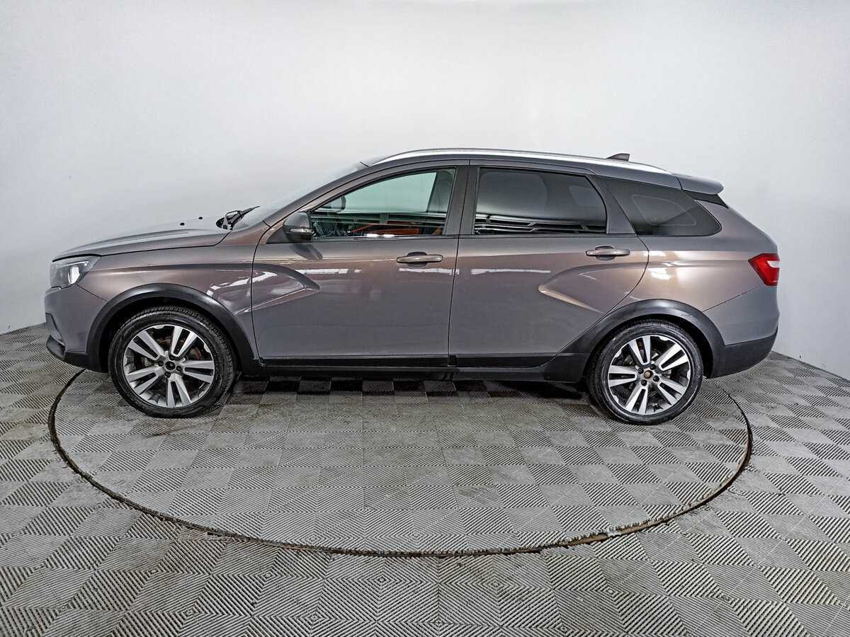 Lada (ВАЗ) Vesta с пробегом — 2017 год. Фото: #7