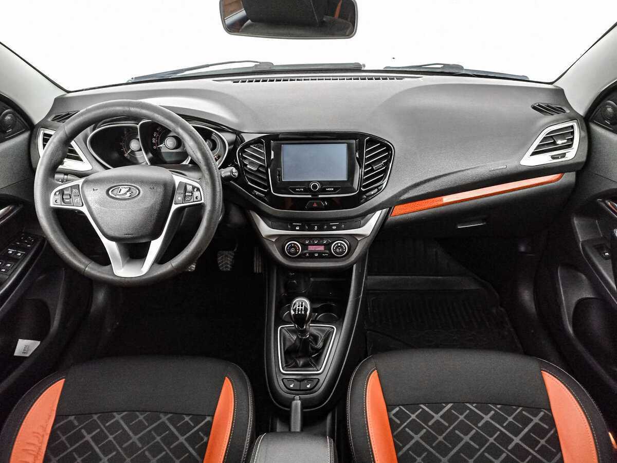 Lada (ВАЗ) Vesta с пробегом — 2017 год. Фото: #11