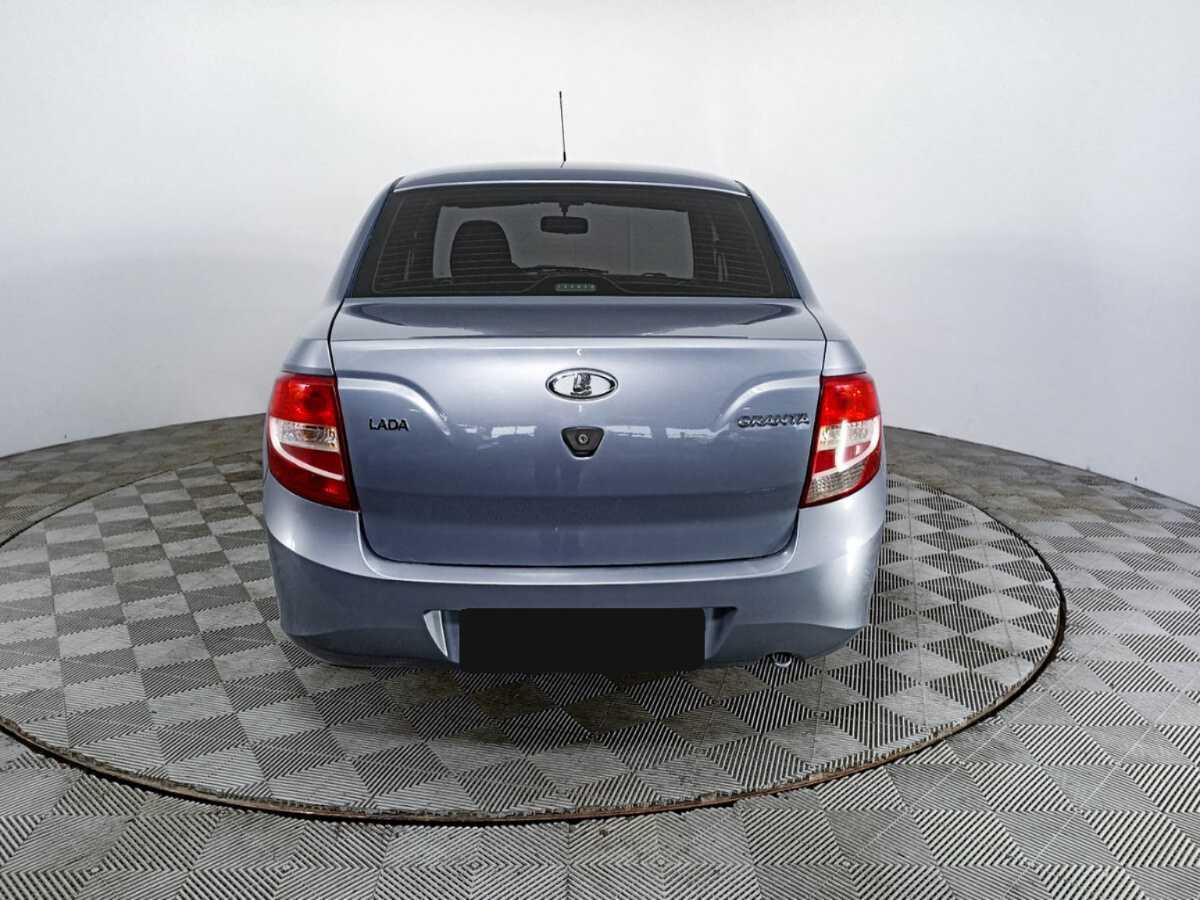 Lada (ВАЗ) Granta с пробегом — 2015 год. Фото: #5