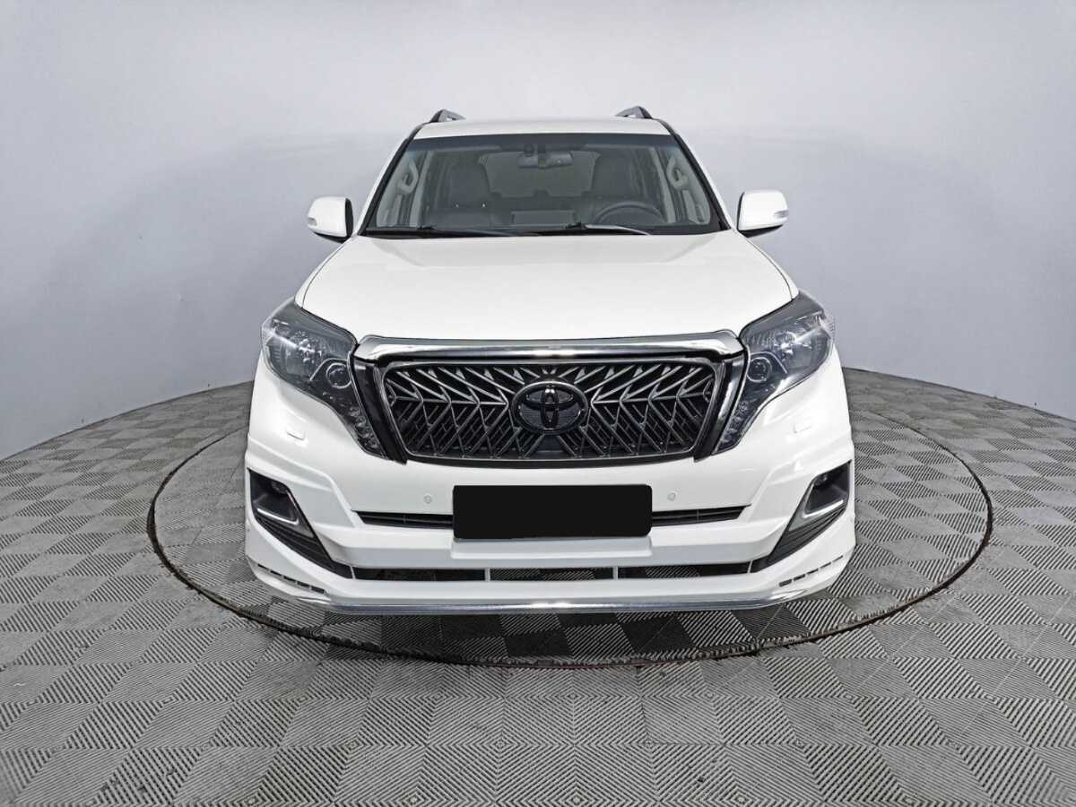 Toyota Land Cruiser Prado с пробегом — 2017 год. Фото: #1