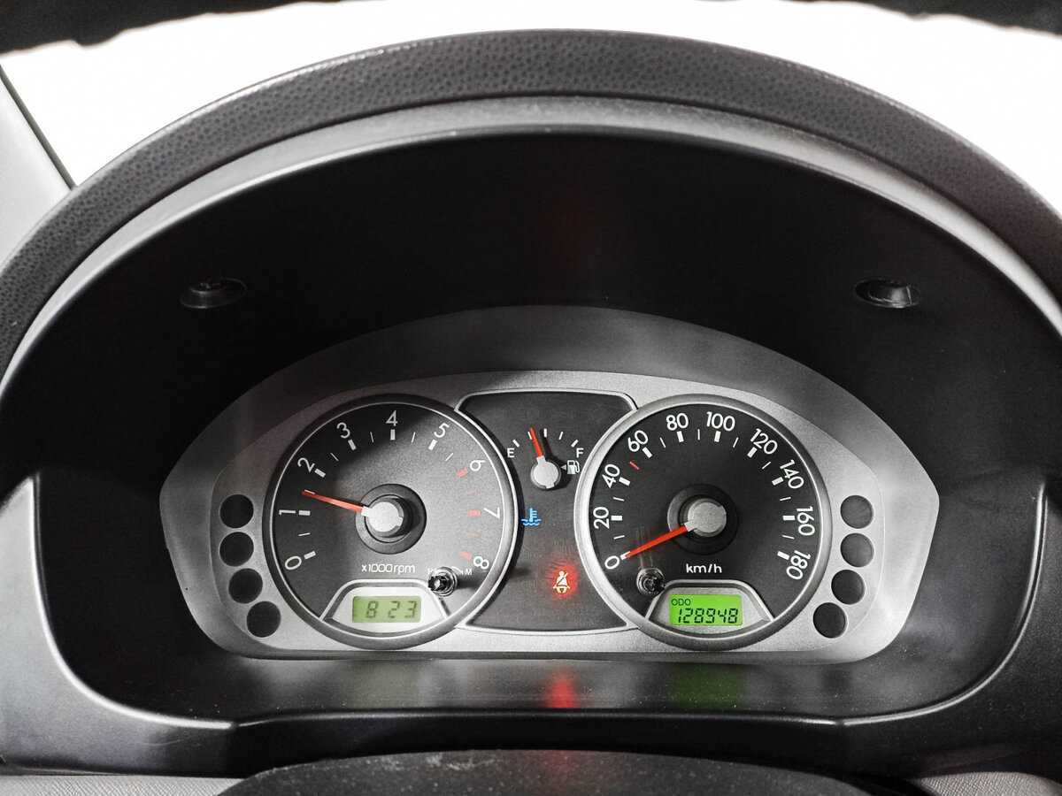 Kia Picanto с пробегом — 2007 год. Фото: #10