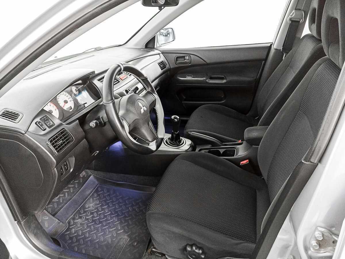 Mitsubishi Lancer с пробегом — 2007 год. Фото: #13