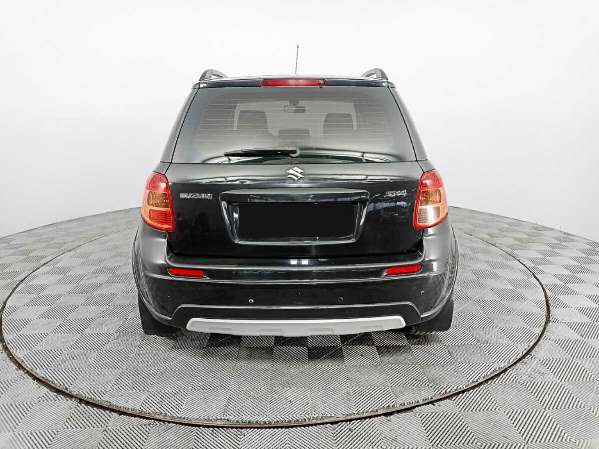 Suzuki SX4 с пробегом — 2011 год. Фото: #5