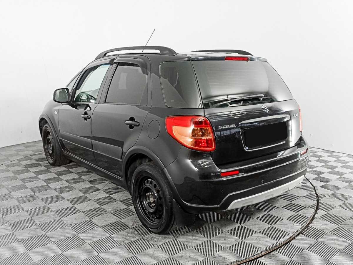 Suzuki SX4 с пробегом — 2011 год. Фото: #6