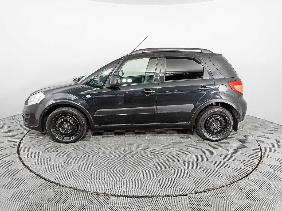 Suzuki SX4 с пробегом — 2011 год. Фото: #7