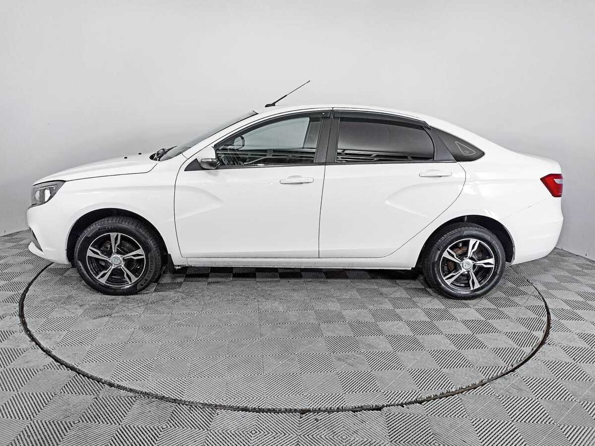 Lada (ВАЗ) Vesta с пробегом — 2017 год. Фото: #7