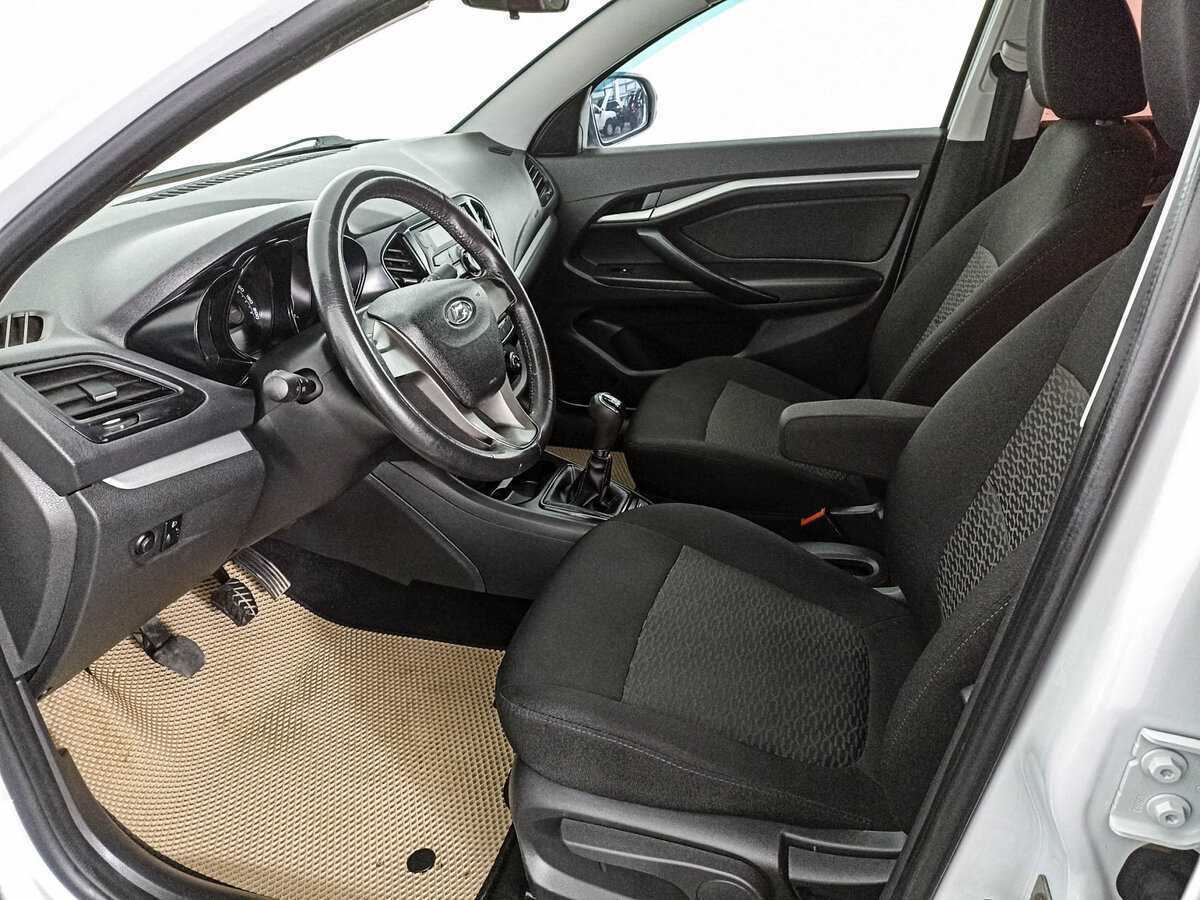 Lada (ВАЗ) Vesta с пробегом — 2017 год. Фото: #15