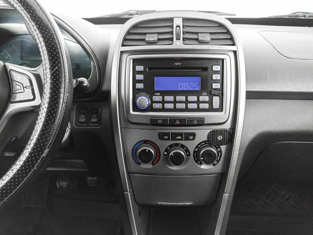 Chery Tiggo (T11) с пробегом — 2014 год. Фото: #11