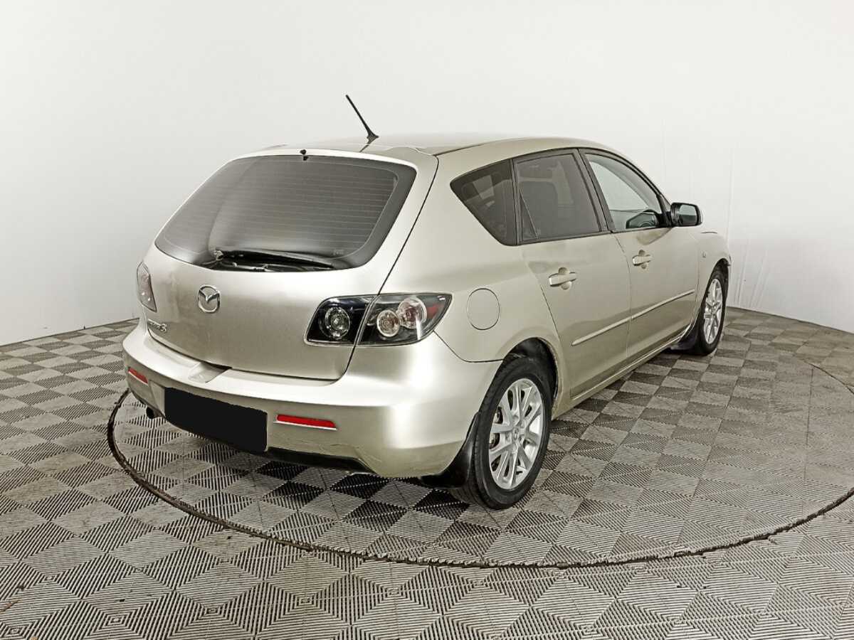 Mazda 3 с пробегом — 2008 год. Фото: #4
