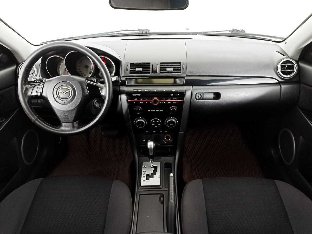 Mazda 3 с пробегом — 2008 год. Фото: #12