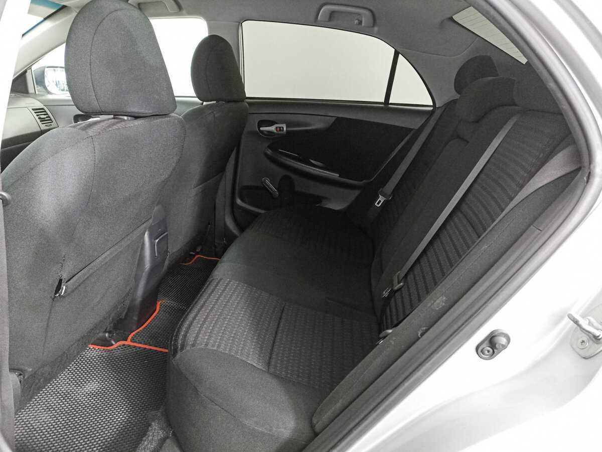 Toyota Corolla с пробегом — 2008 год. Фото: #9