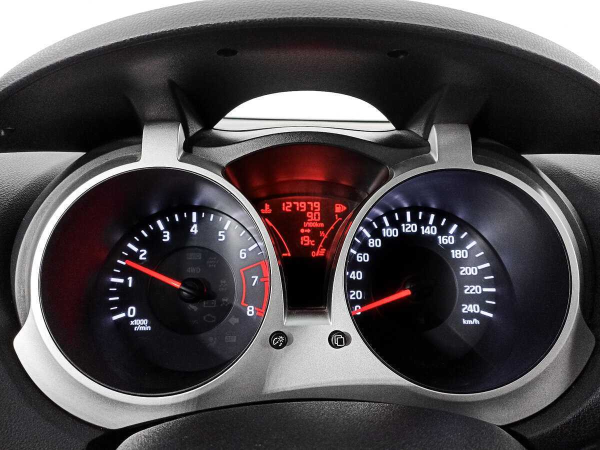 Nissan Juke с пробегом — 2011 год. Фото: #8