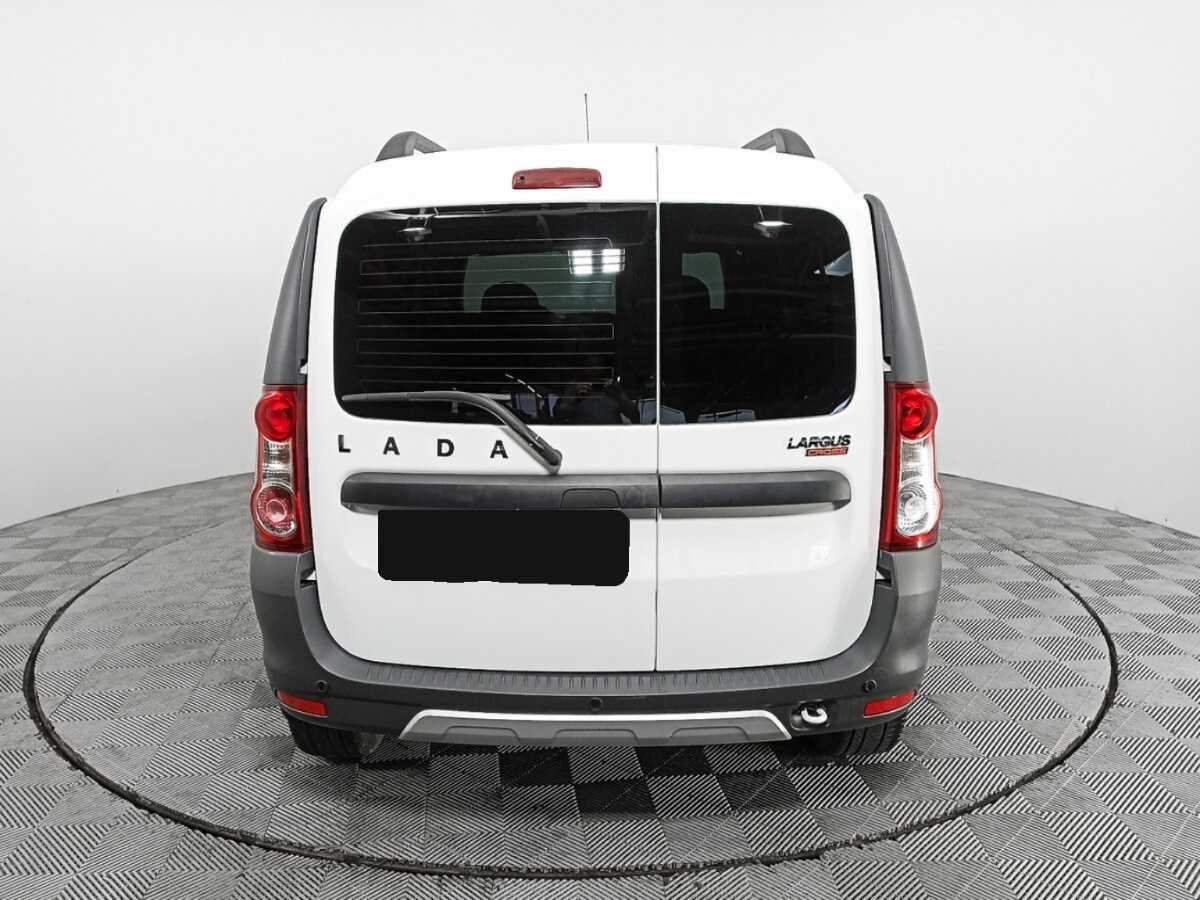 Lada (ВАЗ) Largus с пробегом — 2020 год. Фото: #5