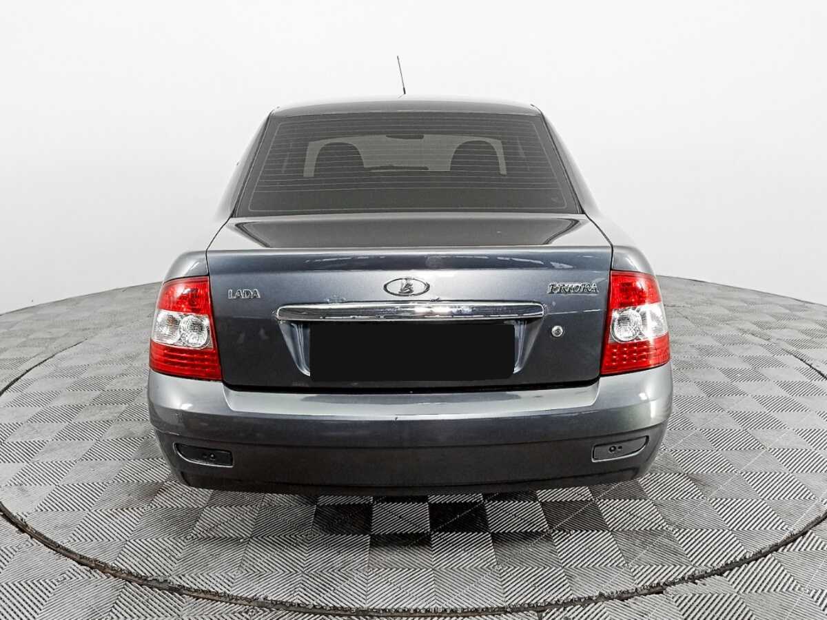 Lada (ВАЗ) Priora с пробегом — 2015 год. Фото: #4