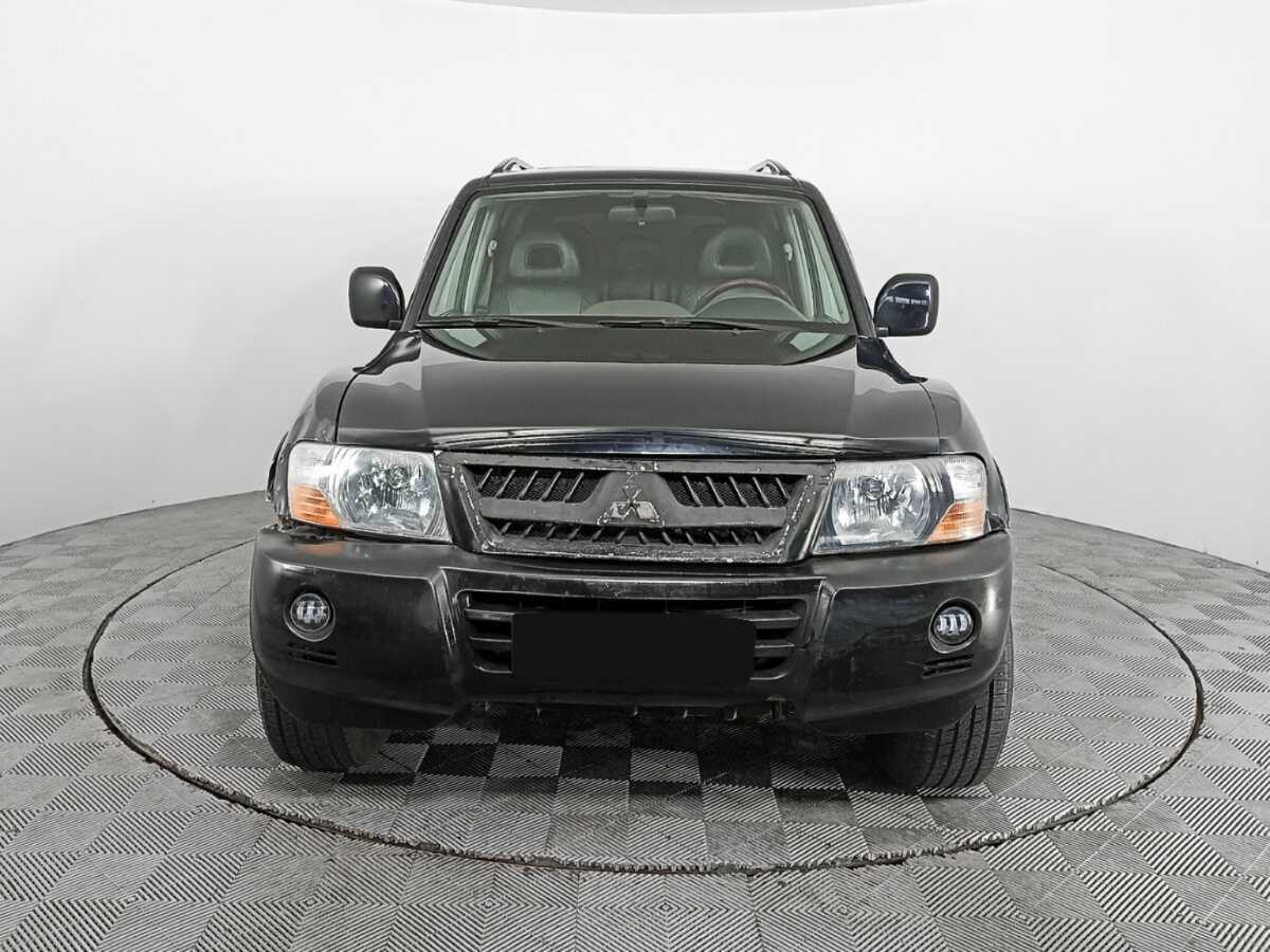 Mitsubishi Pajero с пробегом — 2005 год. Фото: #1