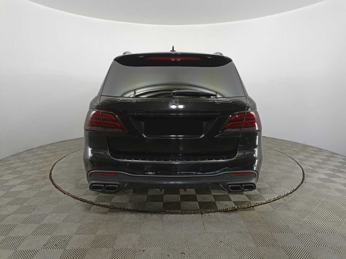 Mercedes-Benz GLE AMG с пробегом — 2017 год. Фото: #5