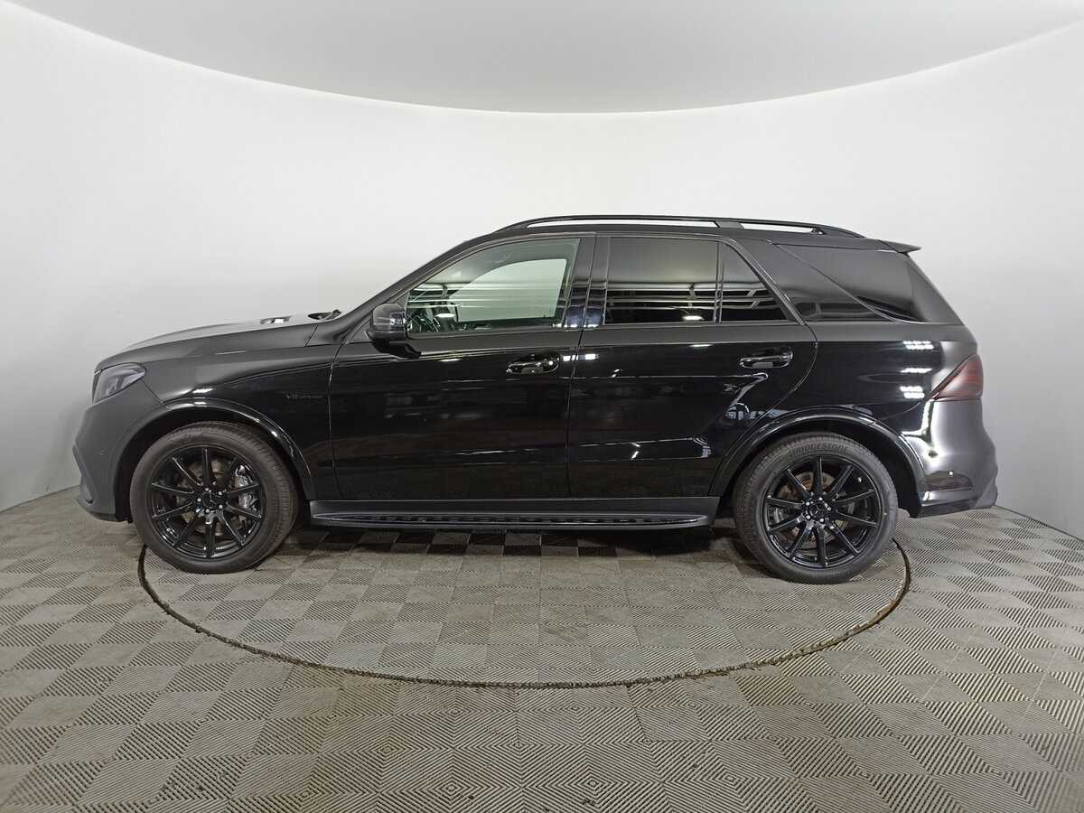 Mercedes-Benz GLE AMG с пробегом — 2017 год. Фото: #7